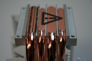 00039 REEVEN__KELVEROS_WWW.XTREMEHARDWARE.COM